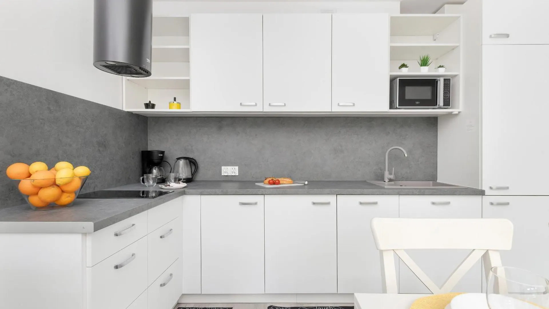 Sopockie Studio Z Parkingiem Przy Plazy I Molo By Noclegi Renters Sopot Appartement