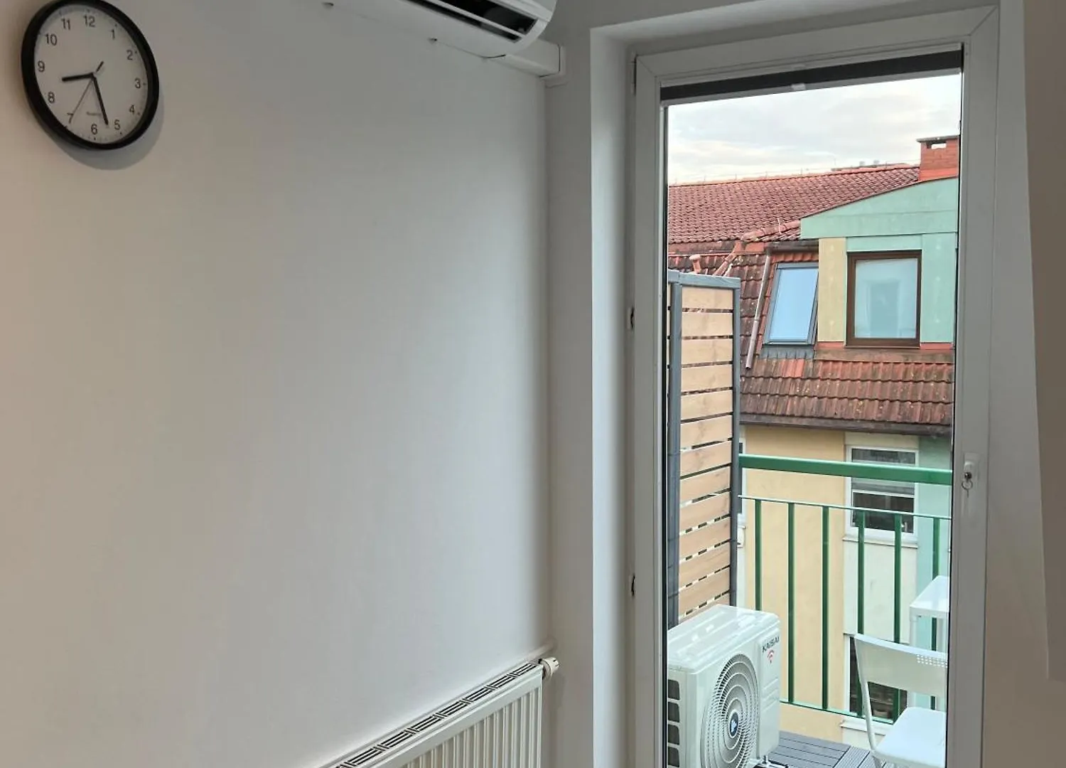 Sopockie Studio Z Parkingiem Przy Plazy I Molo By Noclegi Renters Sopot